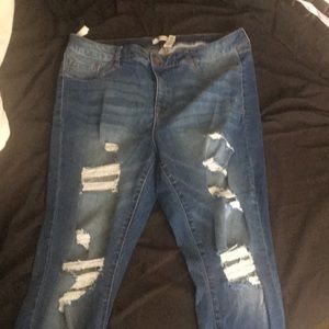 Refuge distressed skinny jeans